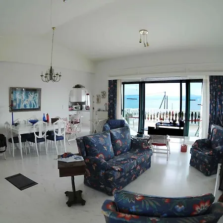 Family Sea Summer House At Eretria Exterior photo