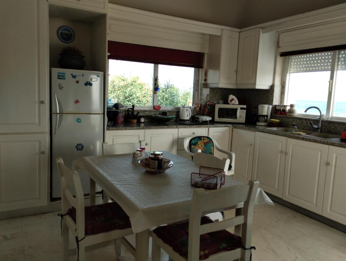 Family Sea Summer House At Eretria (Evia)